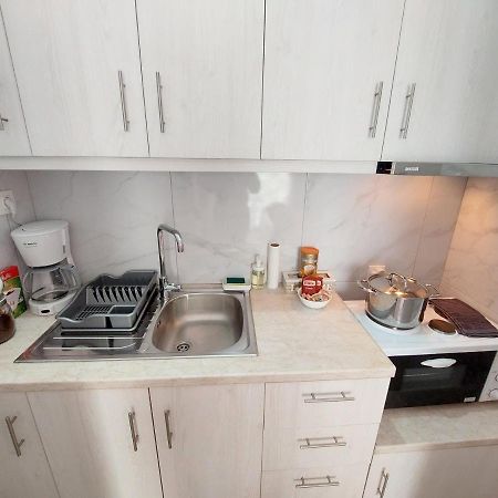 Crystal Home Near Airport Artemida  Bagian luar foto