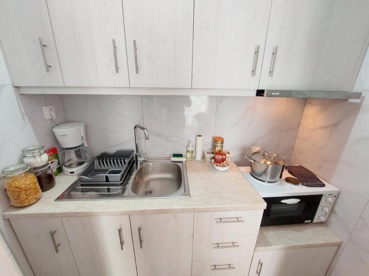 Crystal Home Near Airport Artemida  Bagian luar foto