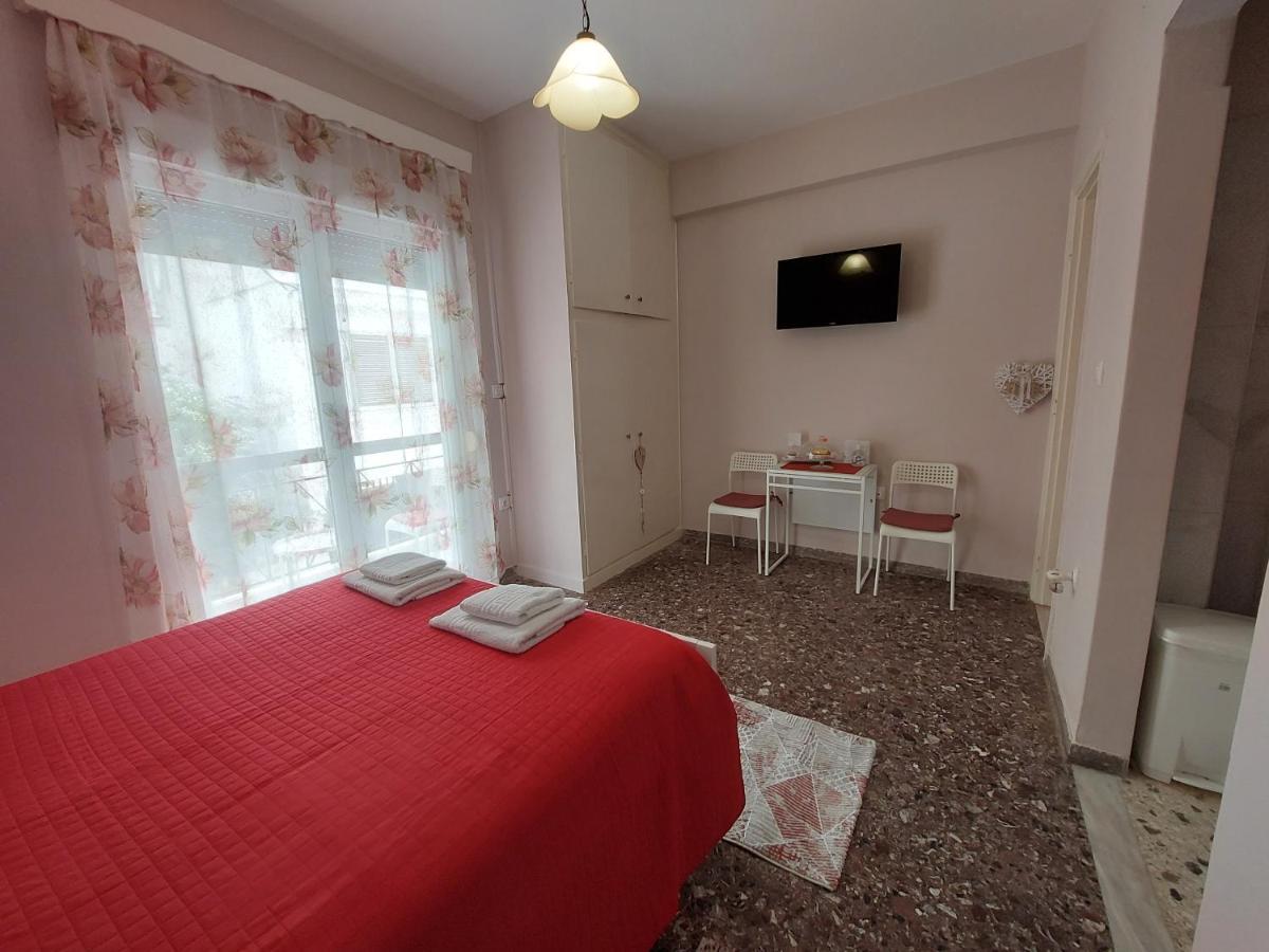 Crystal Home Near Airport Artemida  Bagian luar foto